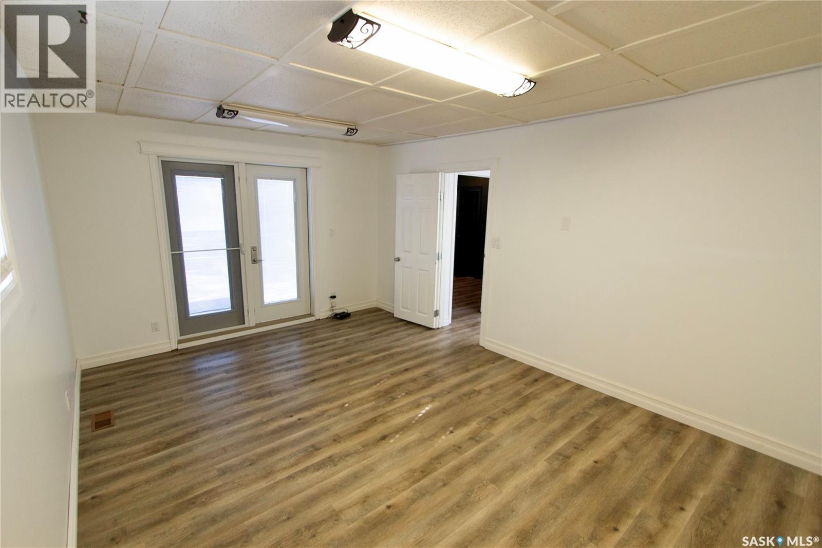 376 6th Avenue Nw, Swift Current, Saskatchewan  S9H 0Y1 - Photo 15 - SK044267