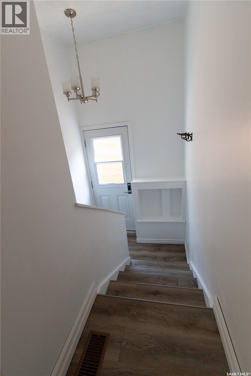 376 6th Avenue Nw, Swift Current, Saskatchewan  S9H 0Y1 - Photo 18 - SK044267