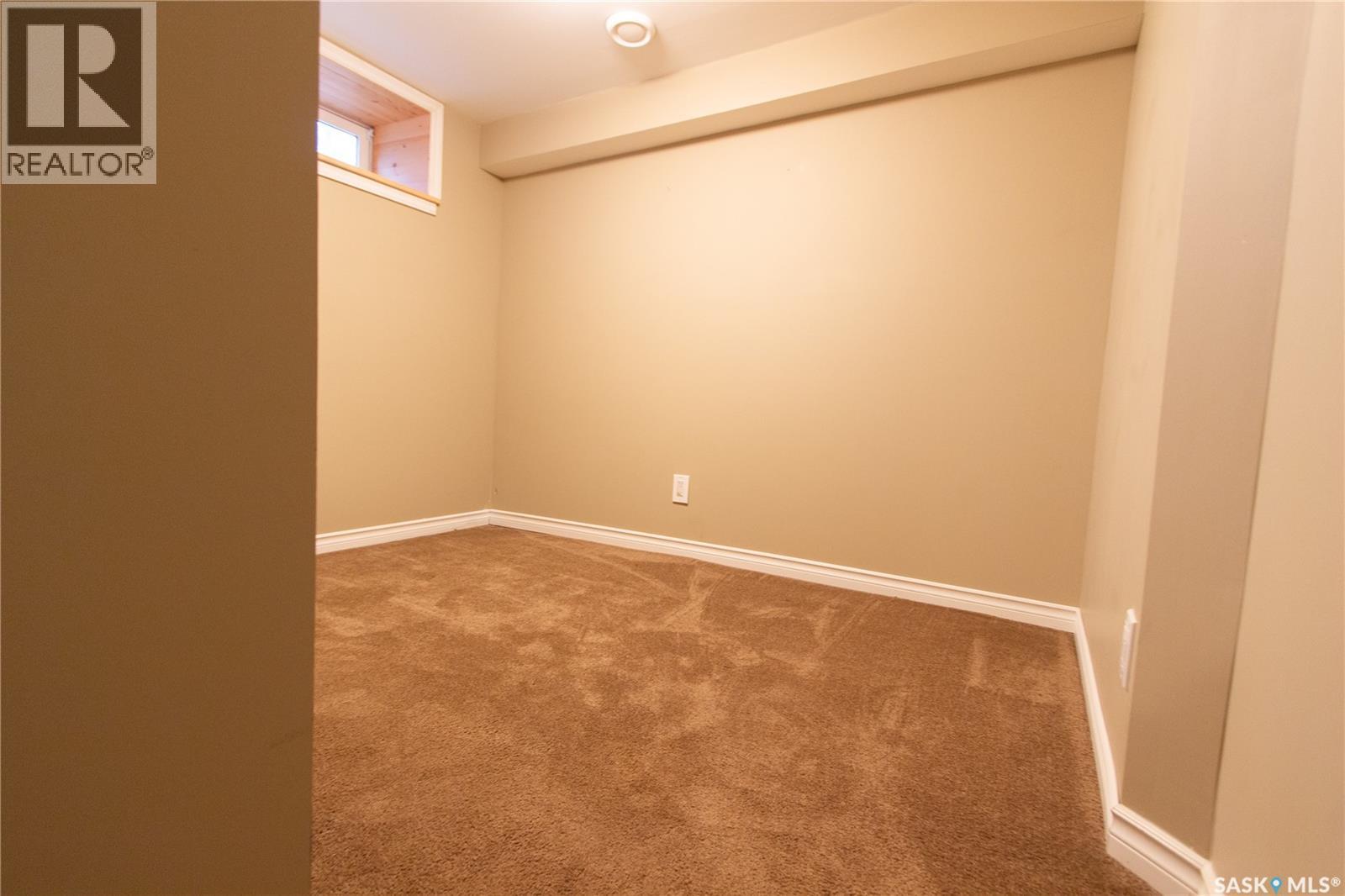 376 6th Avenue Nw, Swift Current, Saskatchewan  S9H 0Y1 - Photo 20 - SK044267