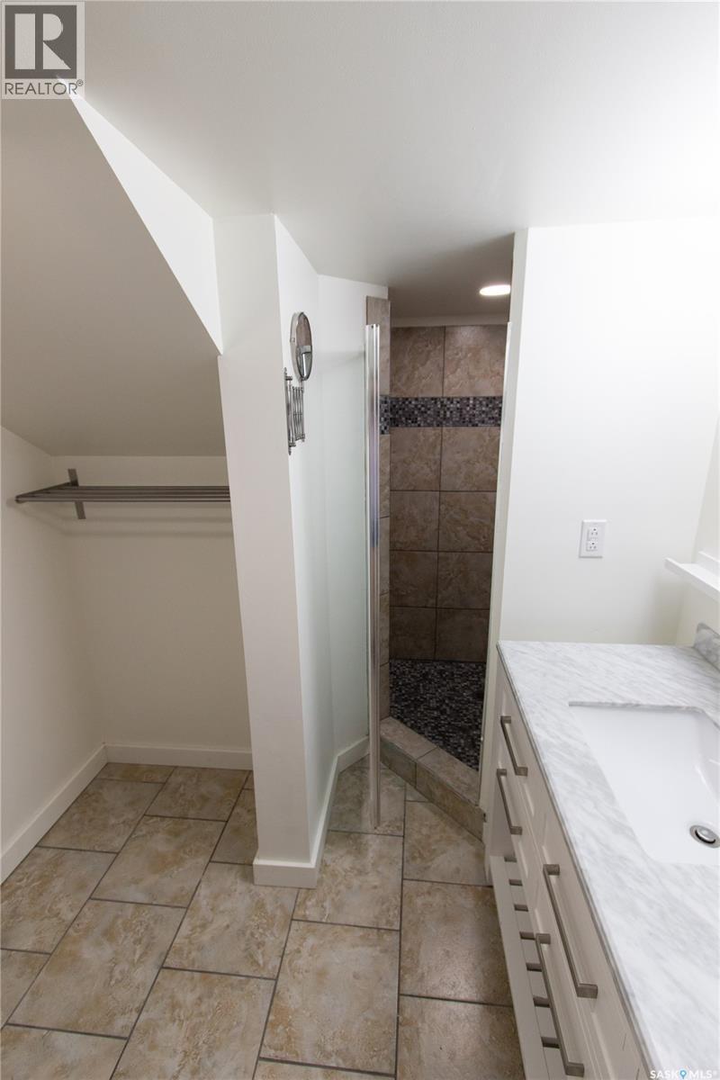376 6th Avenue Nw, Swift Current, Saskatchewan  S9H 0Y1 - Photo 25 - SK044267