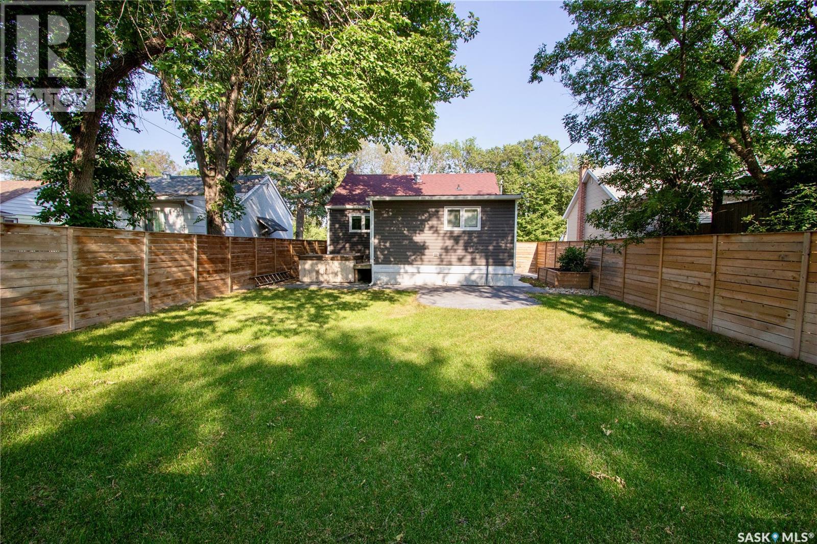 376 6th Avenue Nw, Swift Current, Saskatchewan  S9H 0Y1 - Photo 32 - SK044267