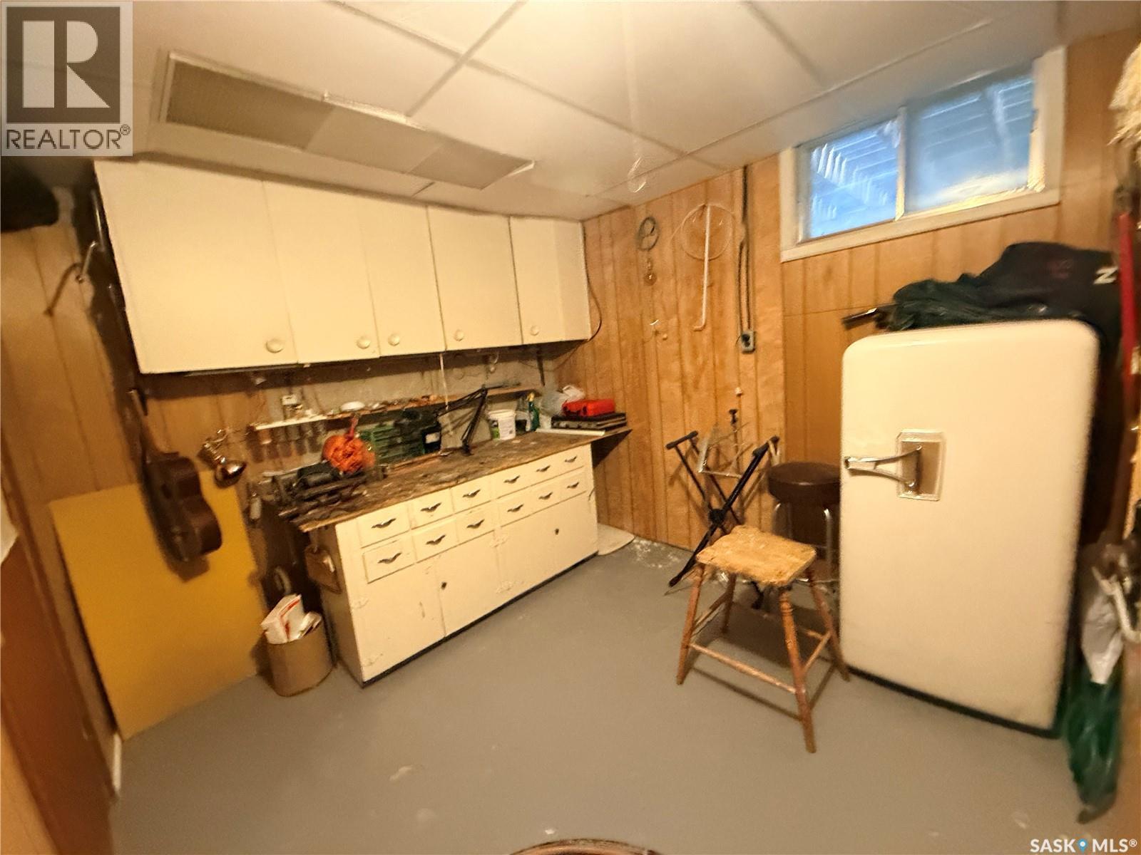 225 Dominion Road, Assiniboia, Saskatchewan  S0H 0B0 - Photo 31 - SK044149