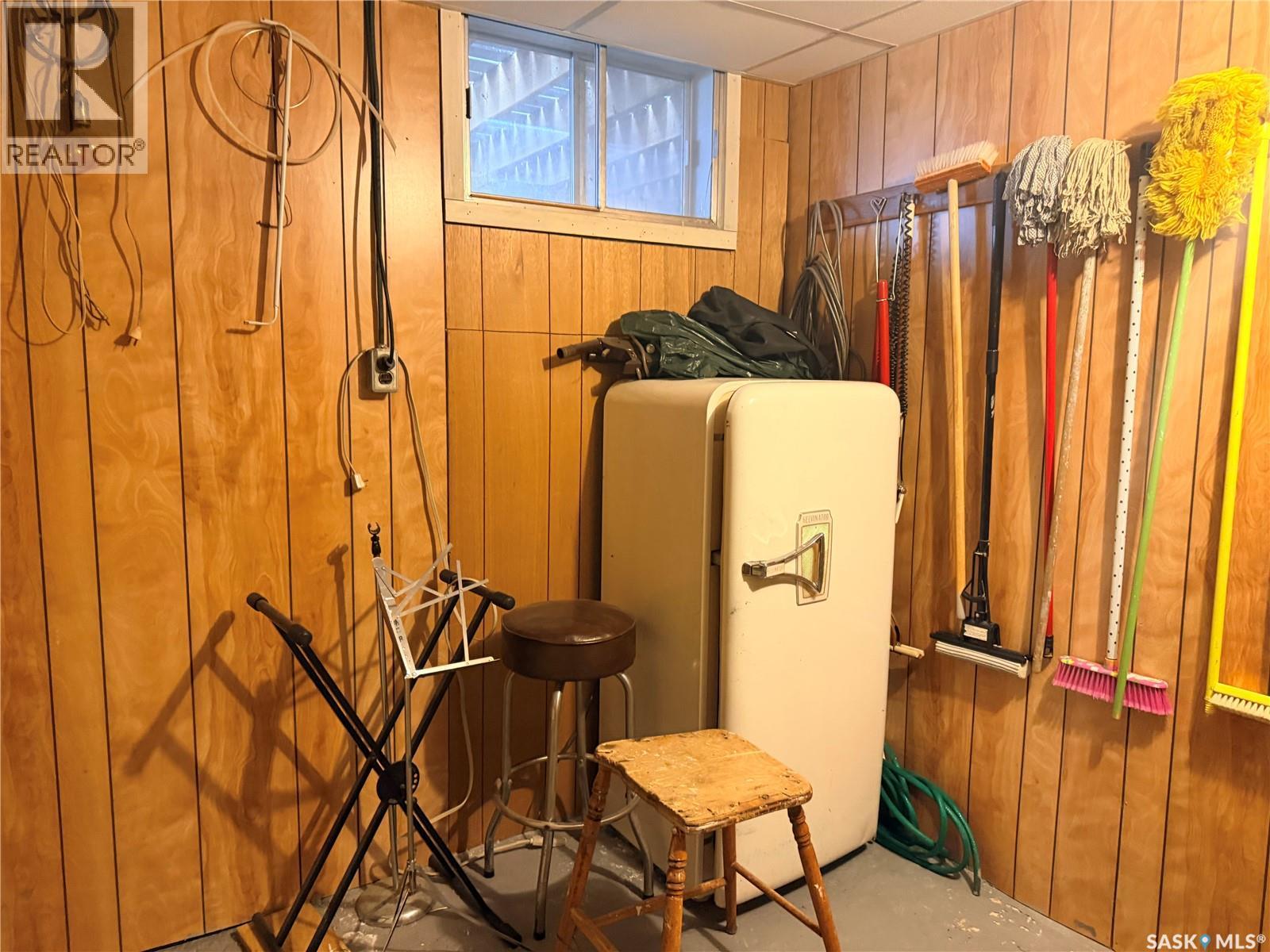 225 Dominion Road, Assiniboia, Saskatchewan  S0H 0B0 - Photo 33 - SK044149