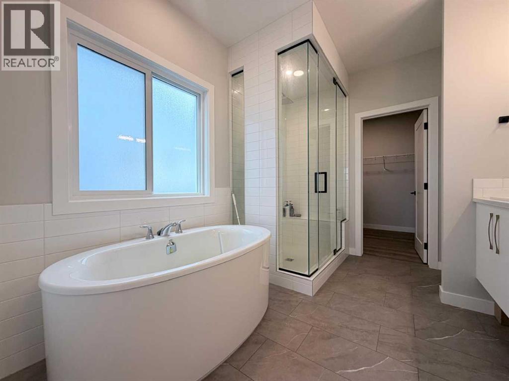 300 Carringvue Place NW, Calgary, Alberta  T3P 2A5 - Photo 25 - A2324870