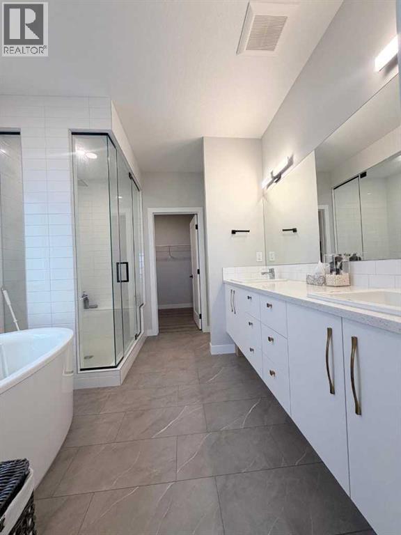 300 Carringvue Place NW, Calgary, Alberta  T3P 2A5 - Photo 19 - A2324870