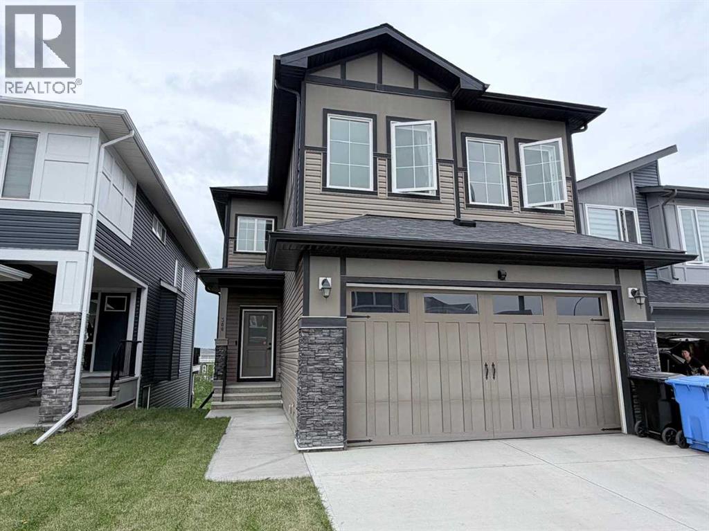300 Carringvue Place NW, Calgary, Alberta  T3P 2A5 - Photo 2 - A2324870
