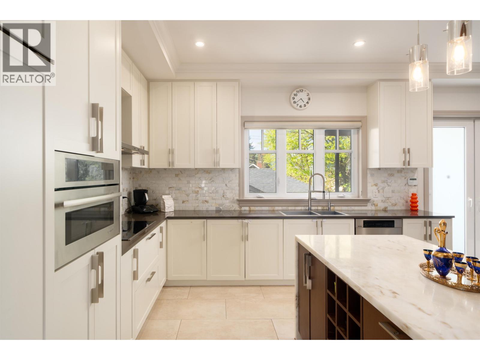 4103 W 11th Avenue, Vancouver, British Columbia  V6R 2L5 - Photo 14 - R3139939