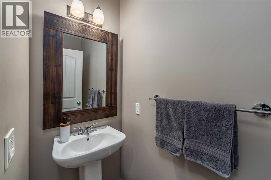 220 Copperpond Green SE, Calgary, Alberta  T2Z 1H9 - Photo 14 - A2326672