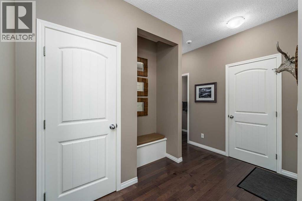 220 Copperpond Green SE, Calgary, Alberta  T2Z 1H9 - Photo 4 - A2326672