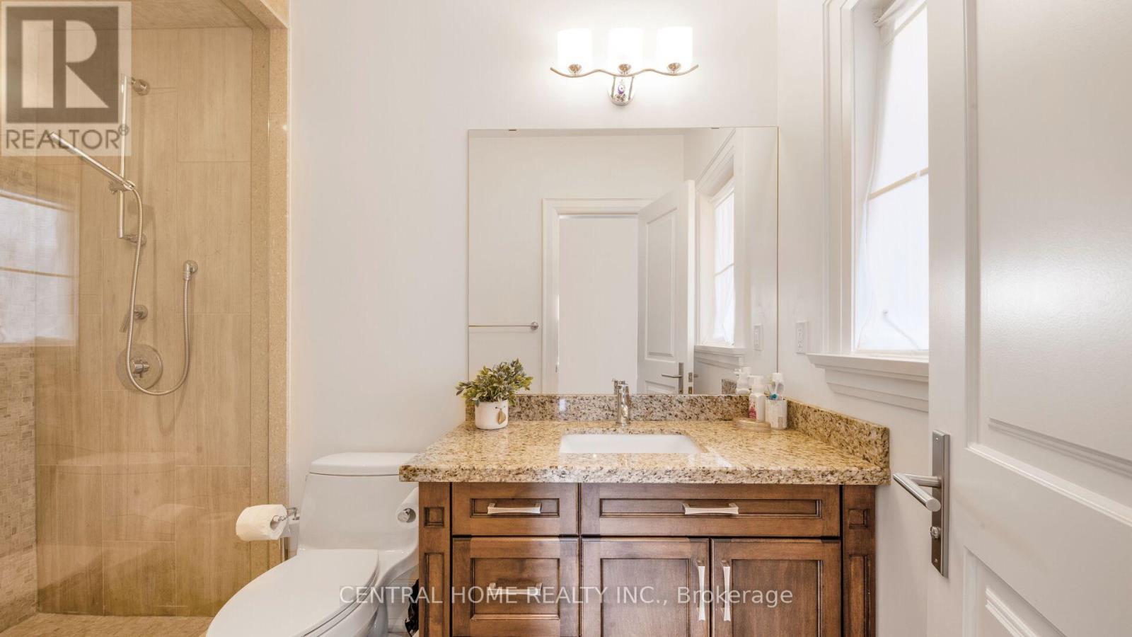 1 Tally Lane, Toronto, Ontario  M2K 1V3 - Photo 30 - C13532704