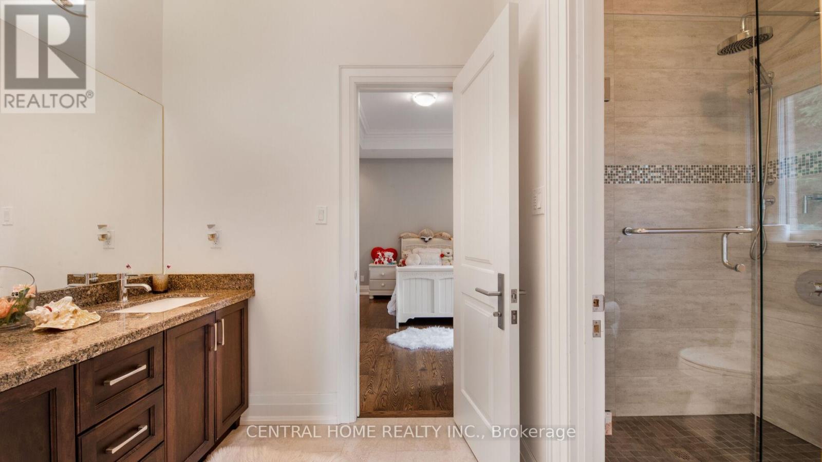 1 Tally Lane, Toronto, Ontario  M2K 1V3 - Photo 32 - C13532704