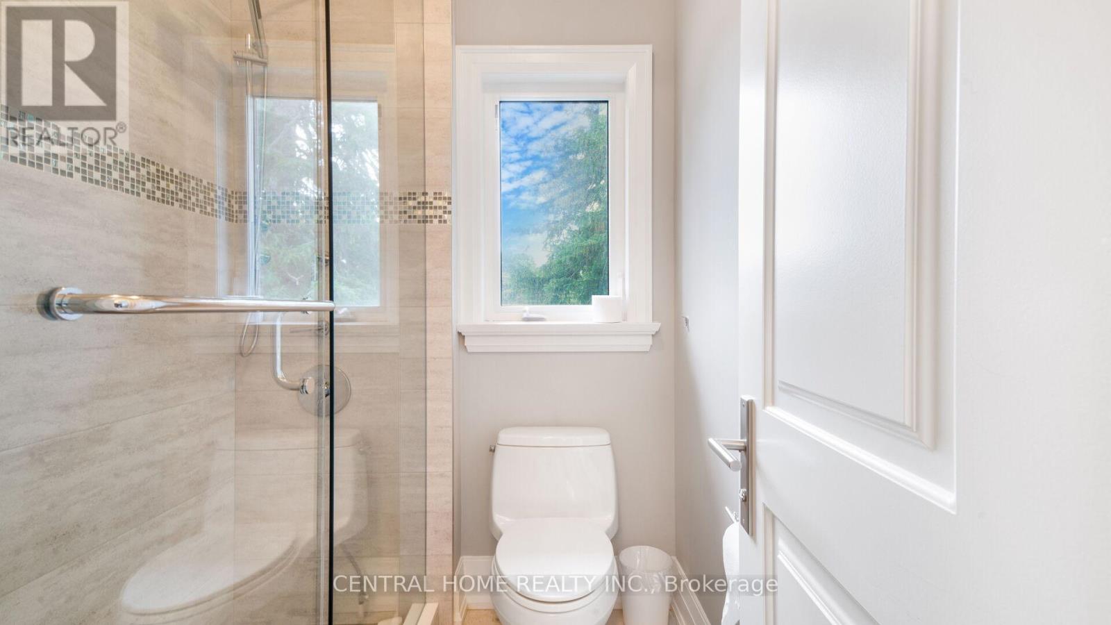 1 Tally Lane, Toronto, Ontario  M2K 1V3 - Photo 33 - C13532704