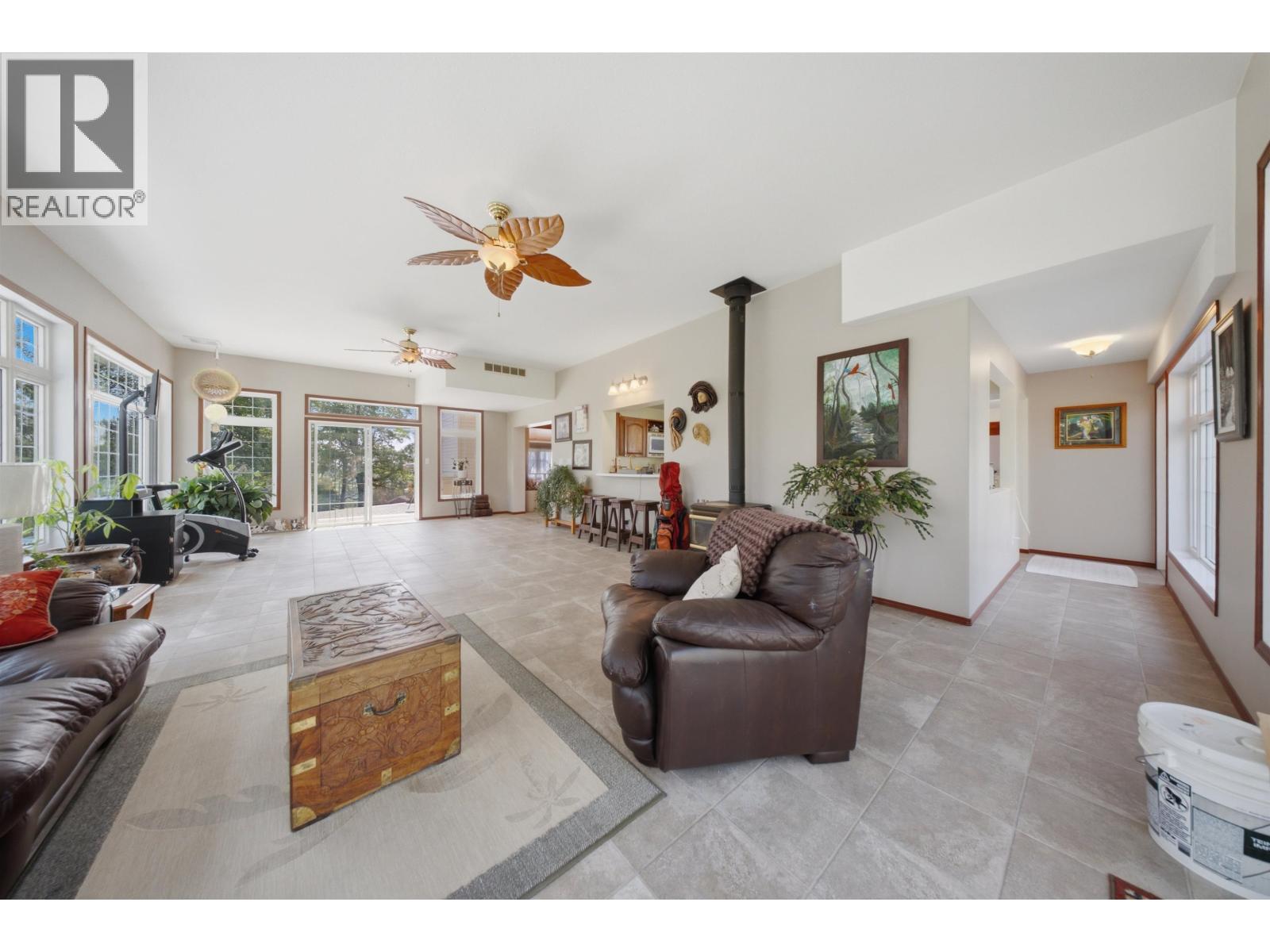 13056 Tamarack Avenue, Charlie Lake, British Columbia  V1J 8G6 - Photo 12 - R3150892