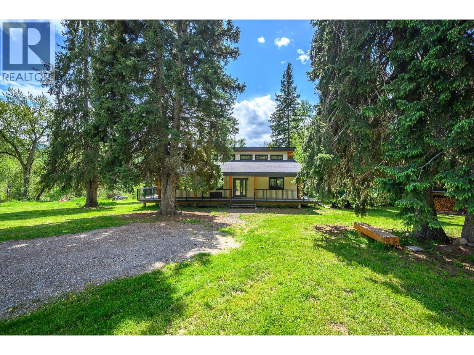 522 North Fork Road, Cherryville, British Columbia  V0E 2G0 - Photo 6 - 10387867