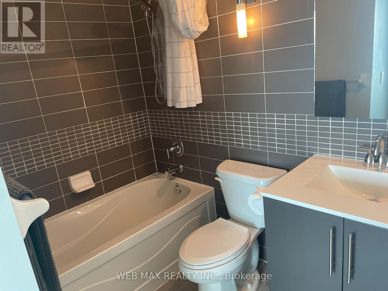 3407 - 120 Homewood Avenue, Toronto, Ontario  M4Y 2J3 - Photo 11 - C13627582