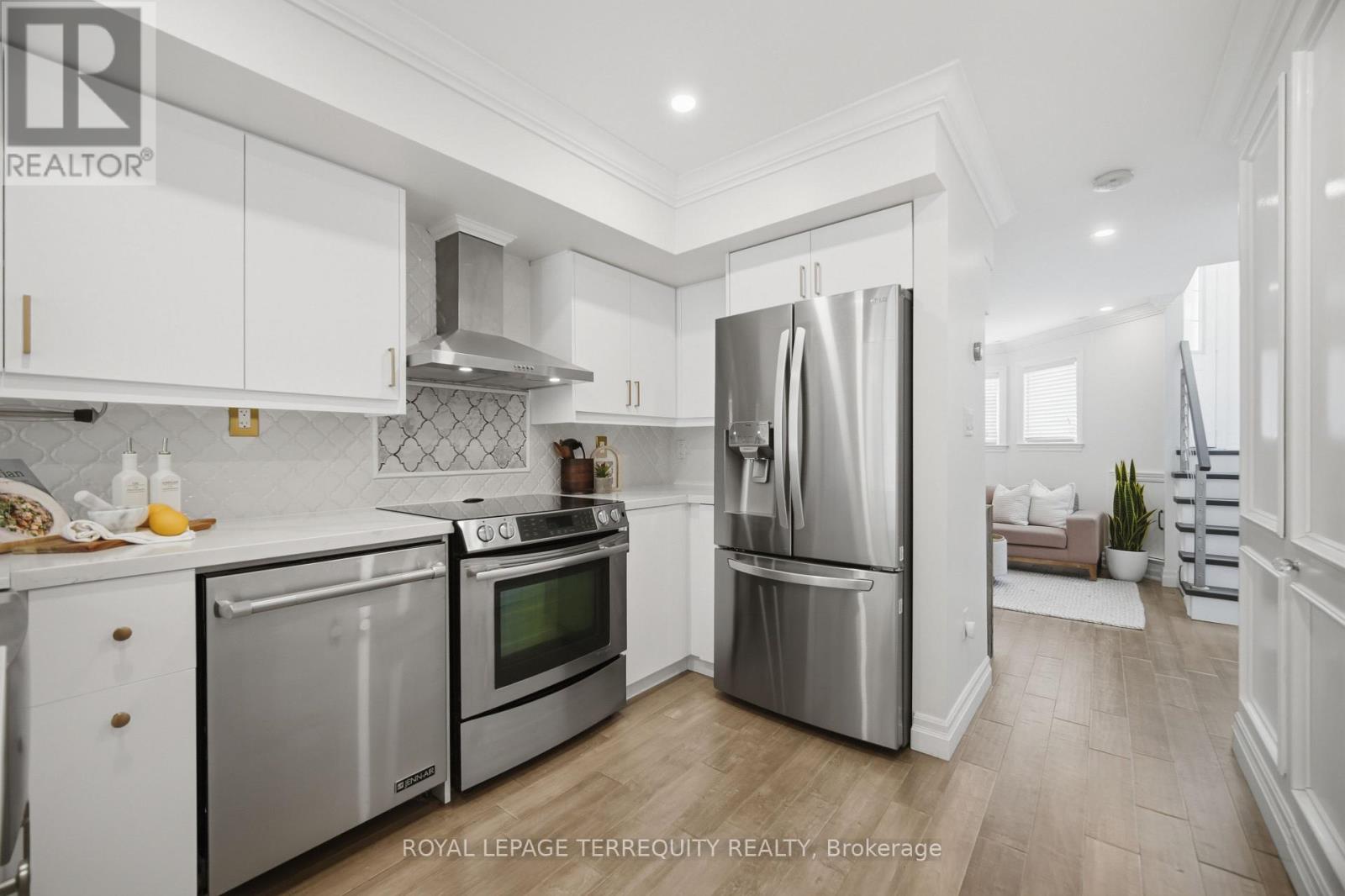 148 - 10 Merchant Lane, Toronto (Dufferin Grove), Ontario  M6P 4J6 - Photo 11 - C13627594