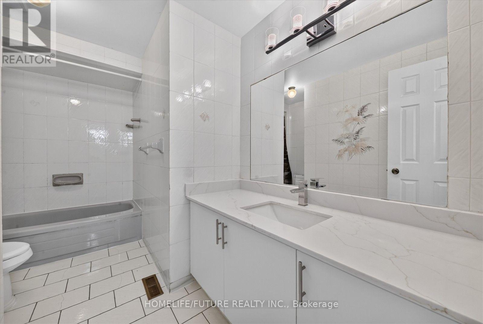 63 Chloe Crescent, Markham, Ontario  L3S 2H8 - Photo 32 - N13627606