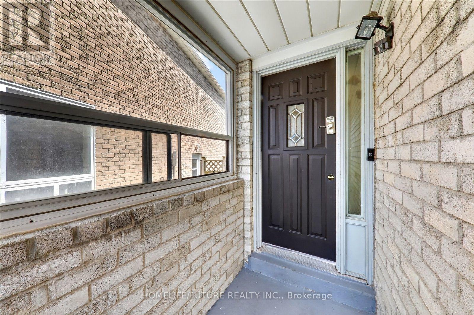 63 Chloe Crescent, Markham, Ontario  L3S 2H8 - Photo 6 - N13627606