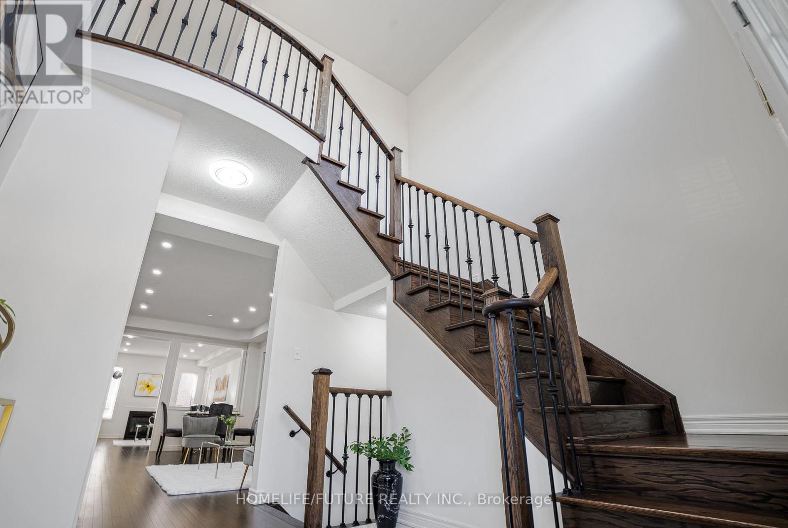 80 Henry Bauer Avenue, Markham, Ontario  L6C 0T1 - Photo 4 - N13627616