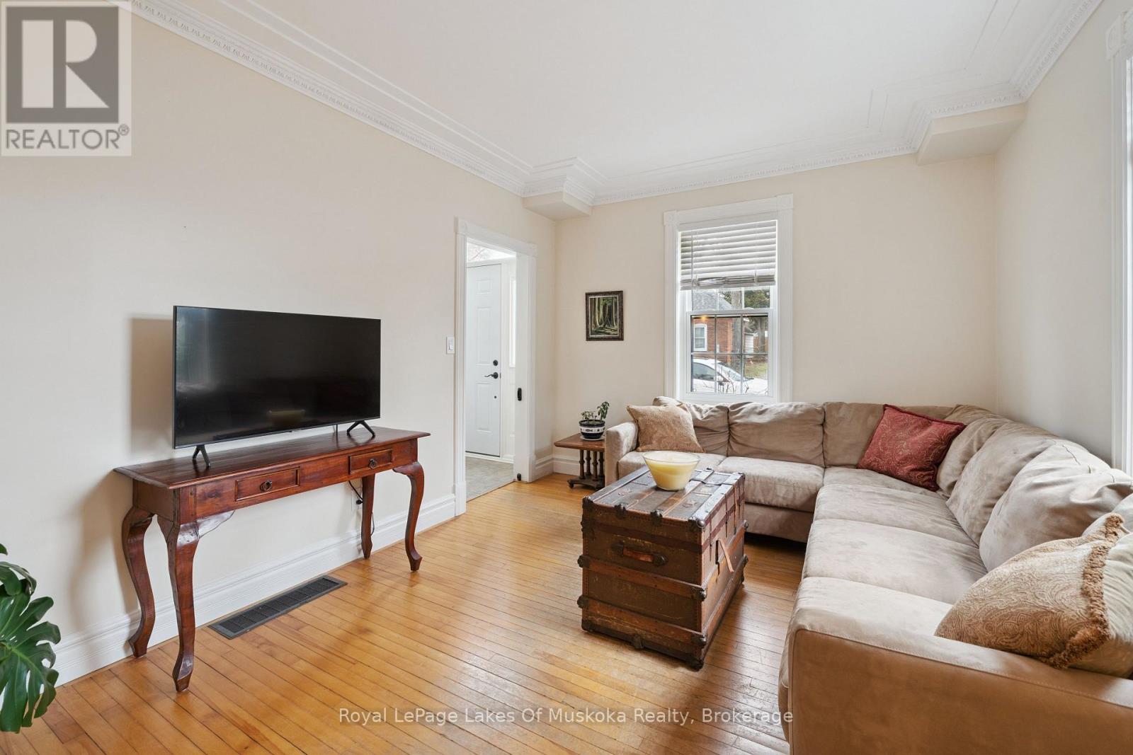 212 James Street, Bracebridge, Ontario  P1L 2B8 - Photo 18 - X13627566