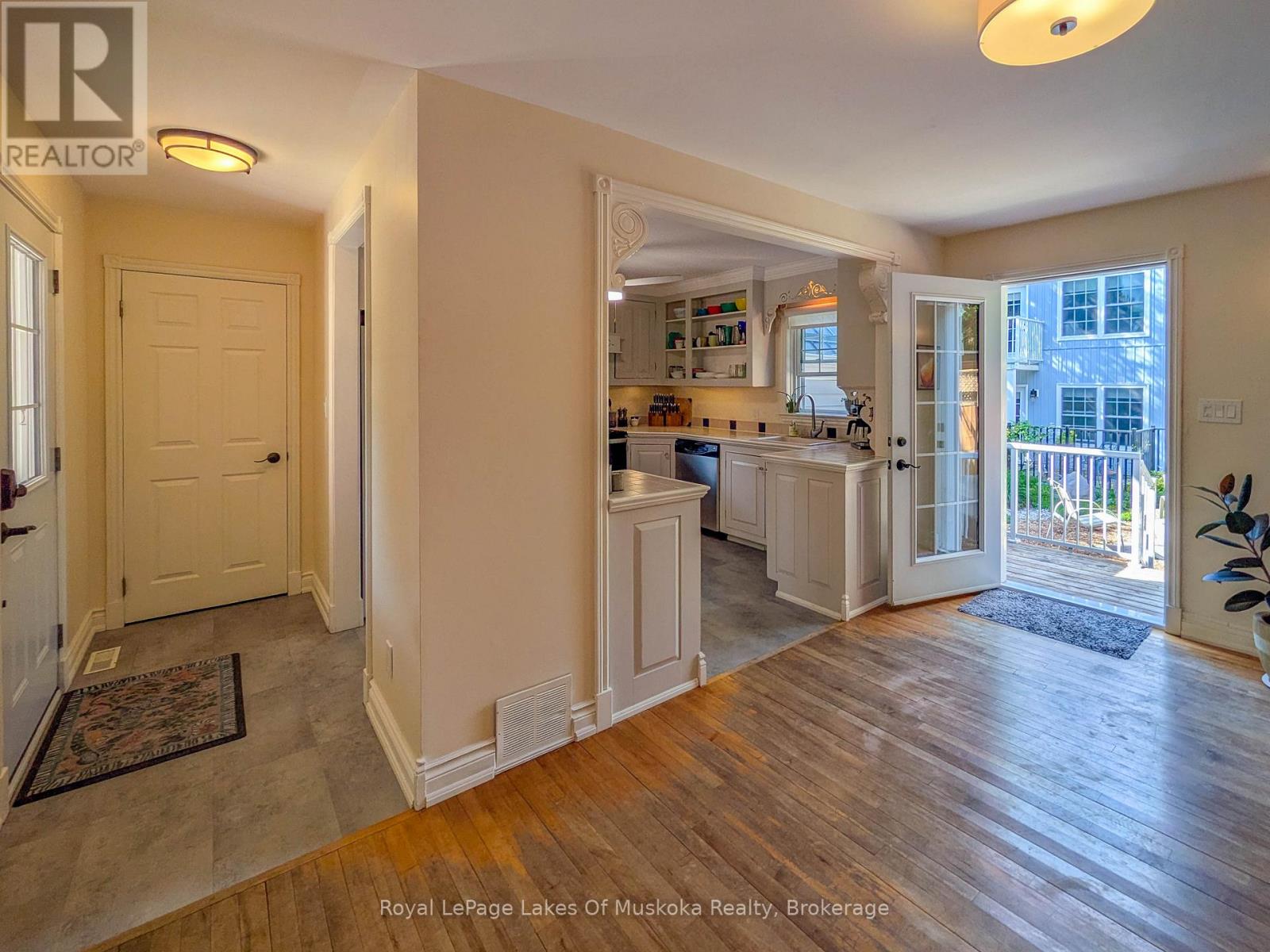 212 James Street, Bracebridge, Ontario  P1L 2B8 - Photo 8 - X13627566