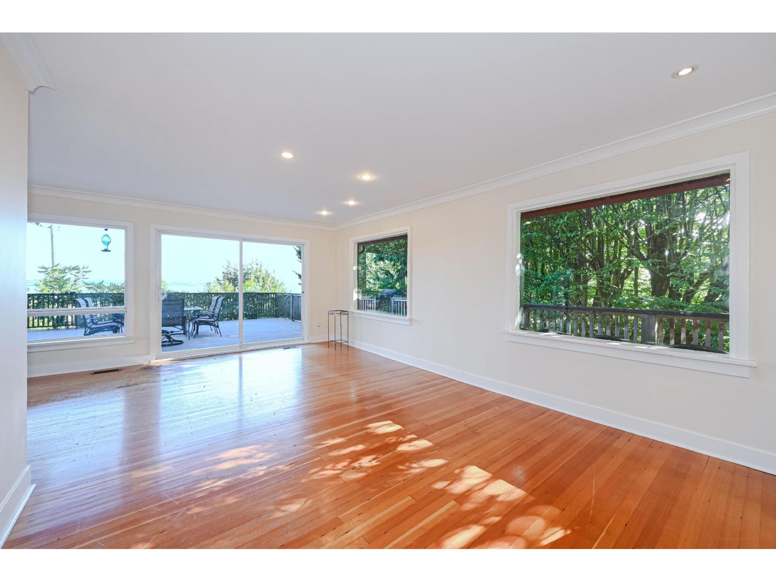 14249 Marine Drive, White Rock, British Columbia  V4B 1A9 - Photo 12 - R3151583