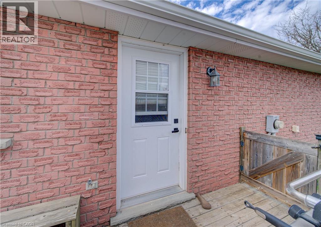 23 Bier Crescent, New Hamburg, Ontario  N3A 1Y3 - Photo 2 - 40831106