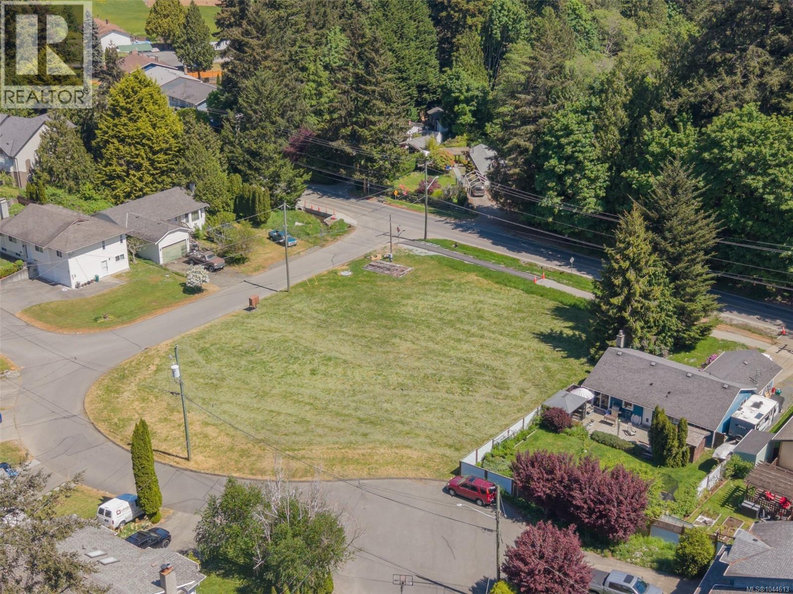 2694 Myra Pl, View Royal, British Columbia  V9B 5S3 - Photo 2 - 1044613