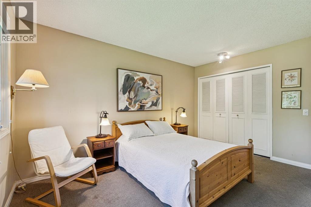 423 Canterbury Place SW, Calgary, Alberta  T2W 2B6 - Photo 18 - A2330191