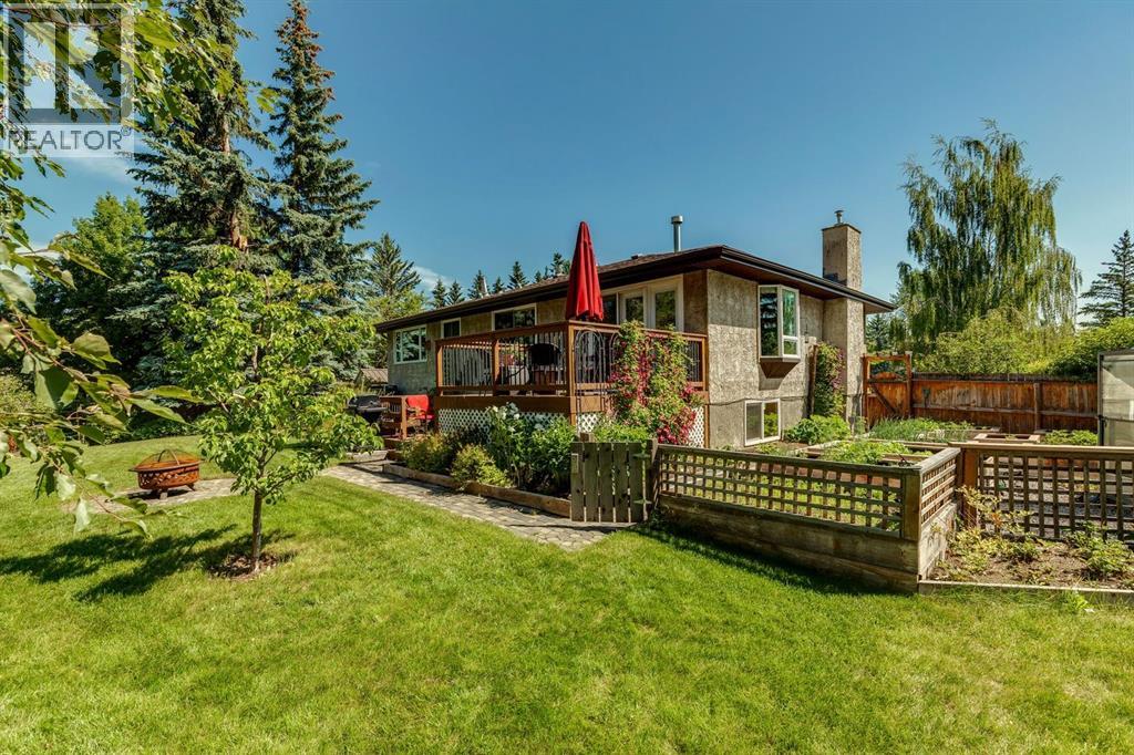 423 Canterbury Place SW, Calgary, Alberta  T2W 2B6 - Photo 10 - A2330191