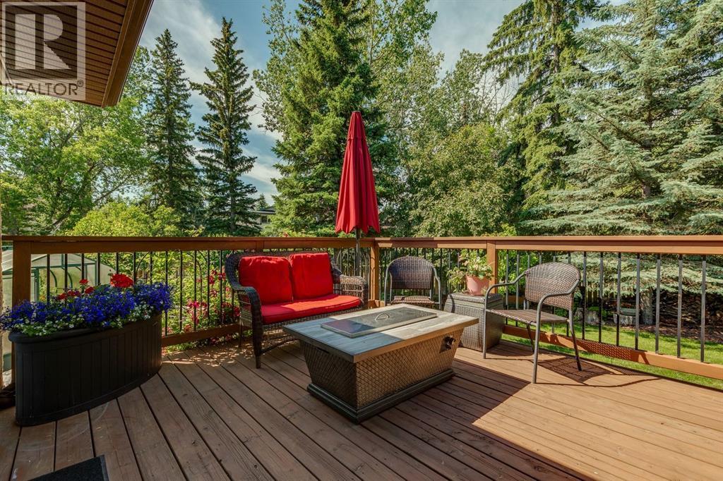 423 Canterbury Place SW, Calgary, Alberta  T2W 2B6 - Photo 9 - A2330191