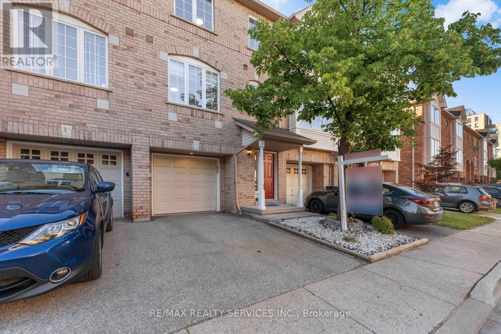 69 - 80 Acorn Place, Mississauga (Hurontario), Ontario  L4Z 4E1 - Photo 3 - W13627578