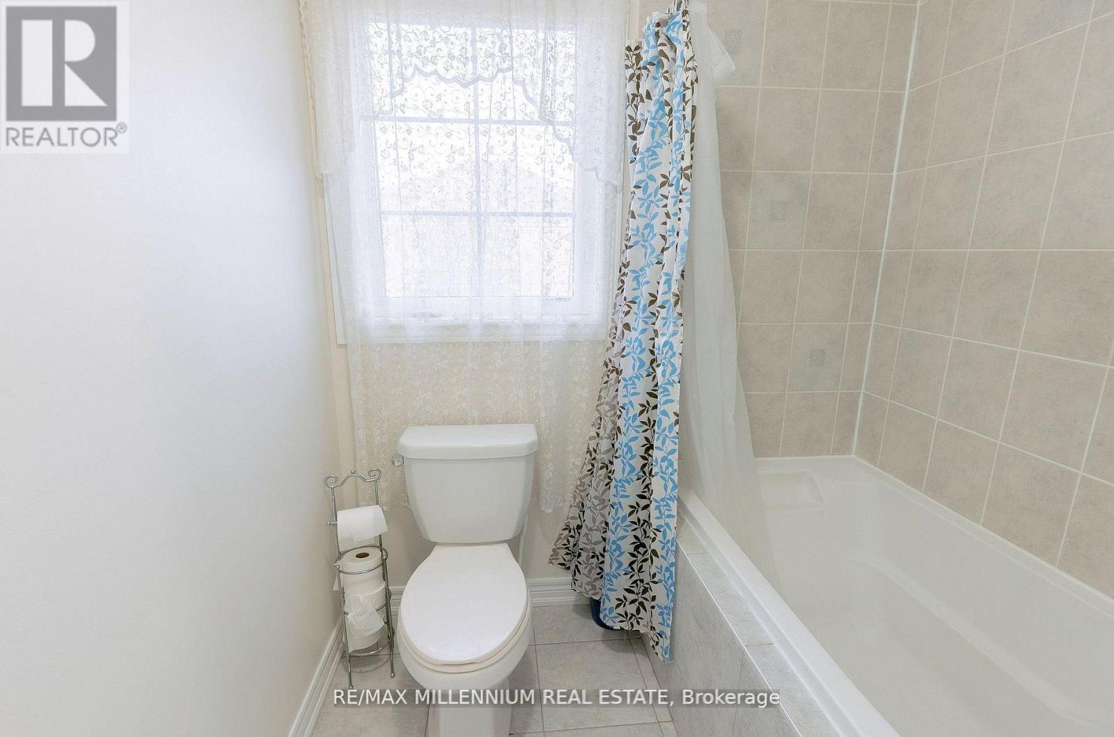 8 Zelda Road, Brampton, Ontario  L6R 0B3 - Photo 38 - W13627584