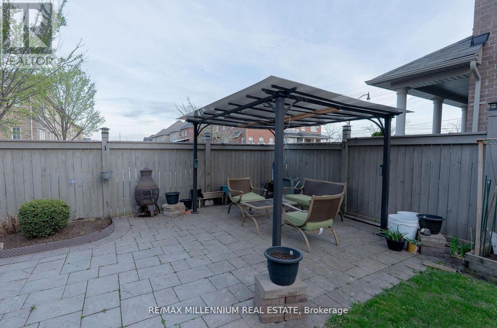 8 Zelda Road, Brampton, Ontario  L6R 0B3 - Photo 44 - W13627584