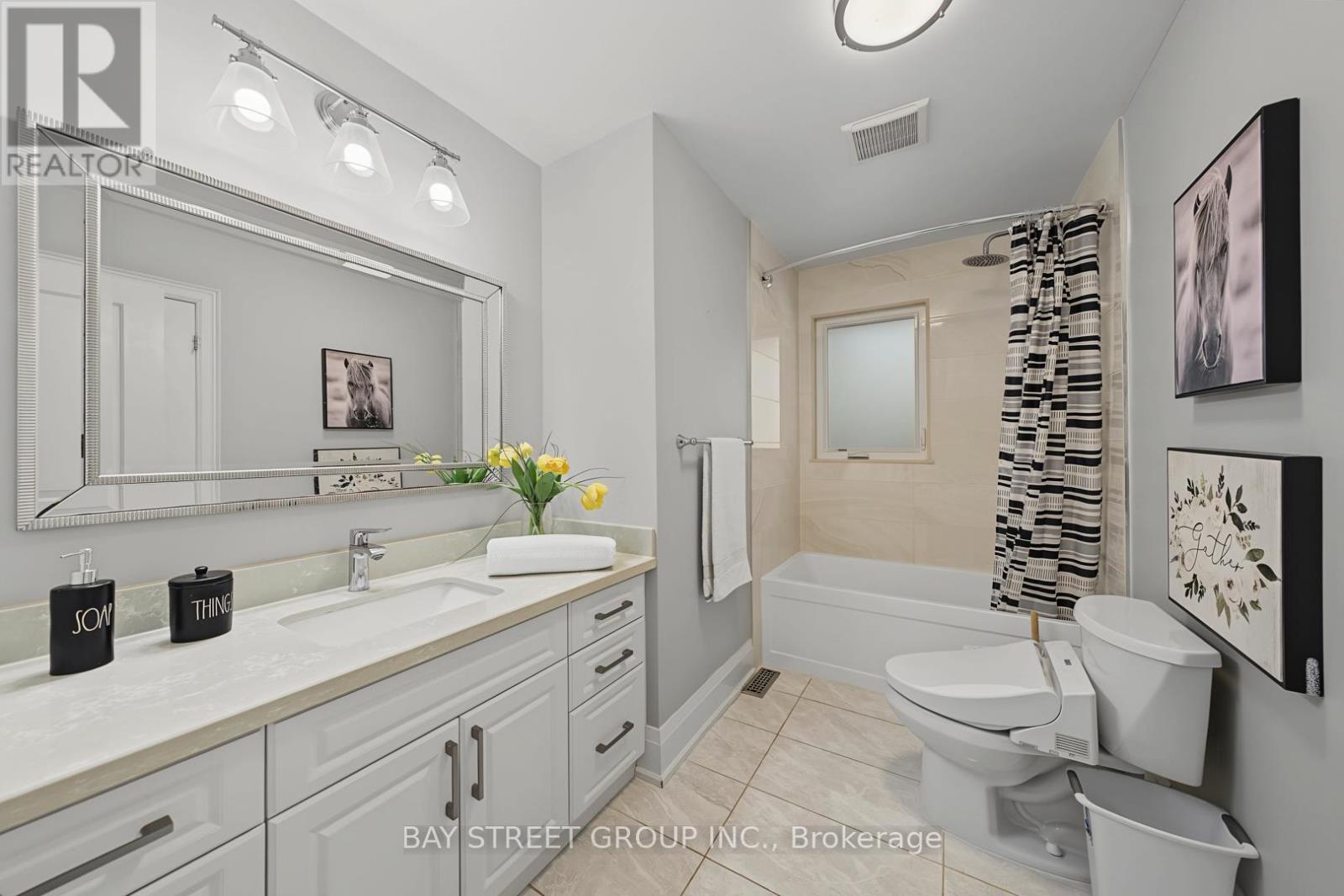 317 Wedgewood Drive, Oakville, Ontario  L6J 4R6 - Photo 14 - W13627586