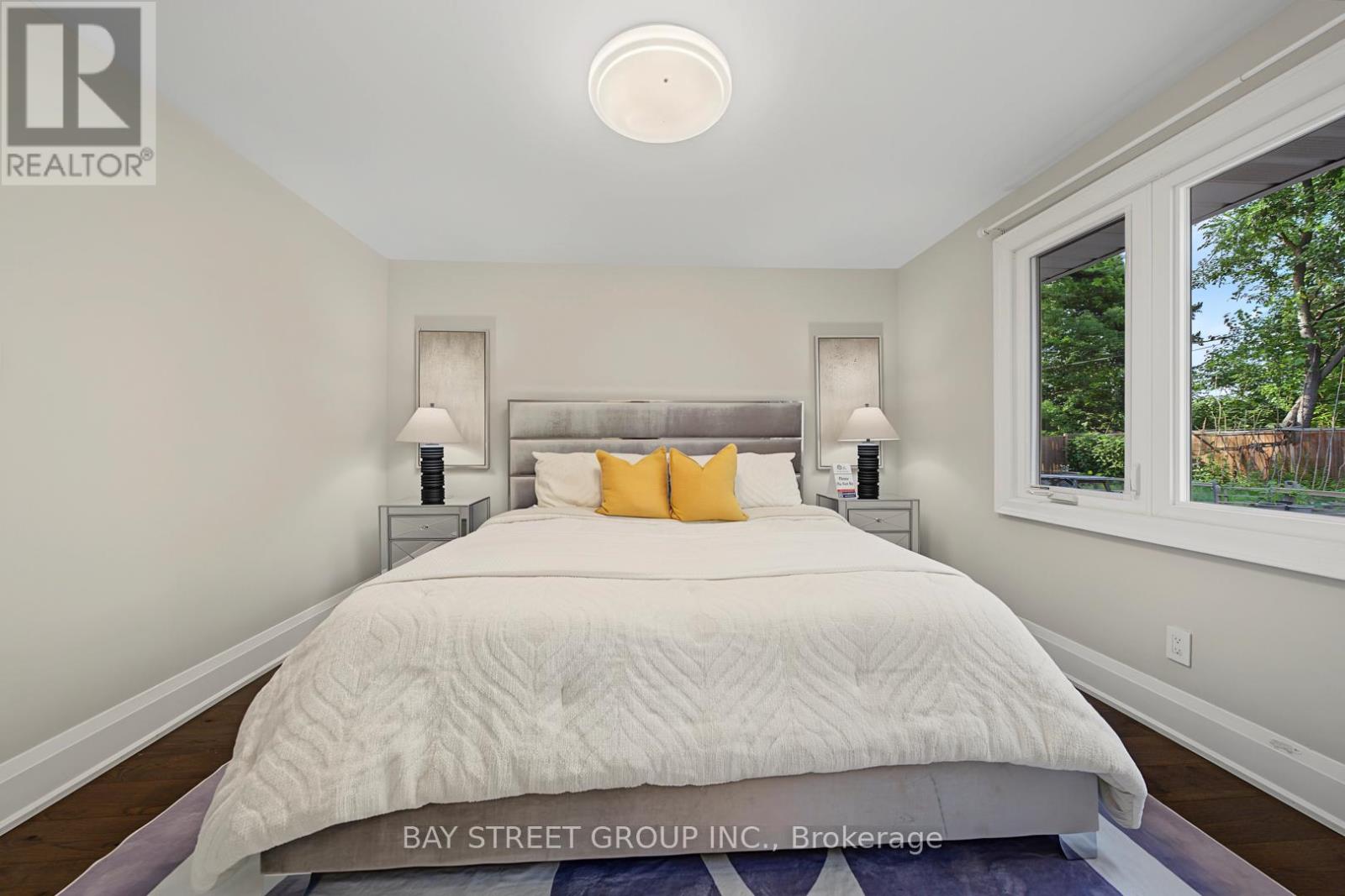 317 Wedgewood Drive, Oakville, Ontario  L6J 4R6 - Photo 17 - W13627586
