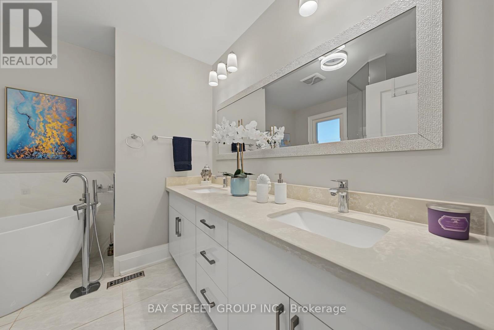 317 Wedgewood Drive, Oakville, Ontario  L6J 4R6 - Photo 18 - W13627586