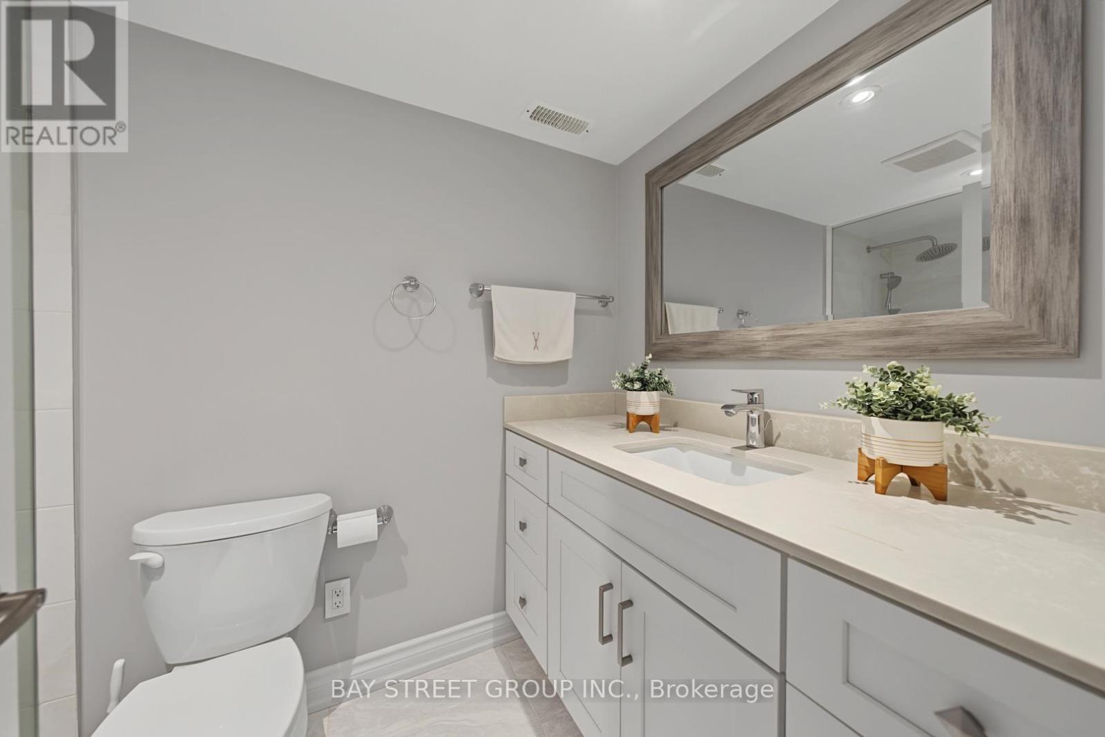 317 Wedgewood Drive, Oakville, Ontario  L6J 4R6 - Photo 22 - W13627586
