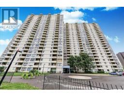 408 - 320 DIXON ROAD, Toronto, Ontario