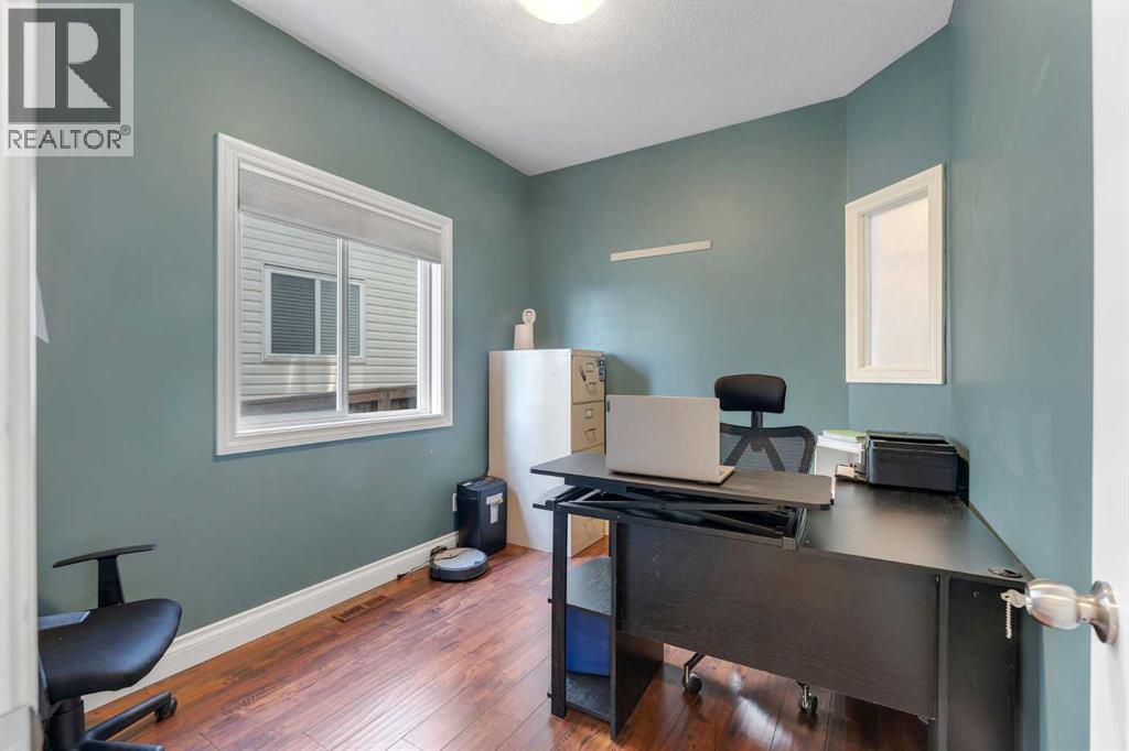 134 Channelside Cove SW, Airdrie, Alberta  T4B 3J1 - Photo 18 - A2332776