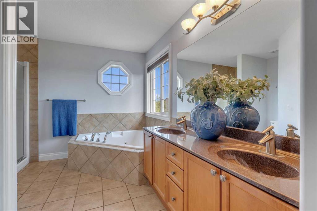 134 Channelside Cove SW, Airdrie, Alberta  T4B 3J1 - Photo 24 - A2332776