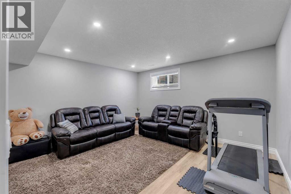 134 Channelside Cove SW, Airdrie, Alberta  T4B 3J1 - Photo 32 - A2332776