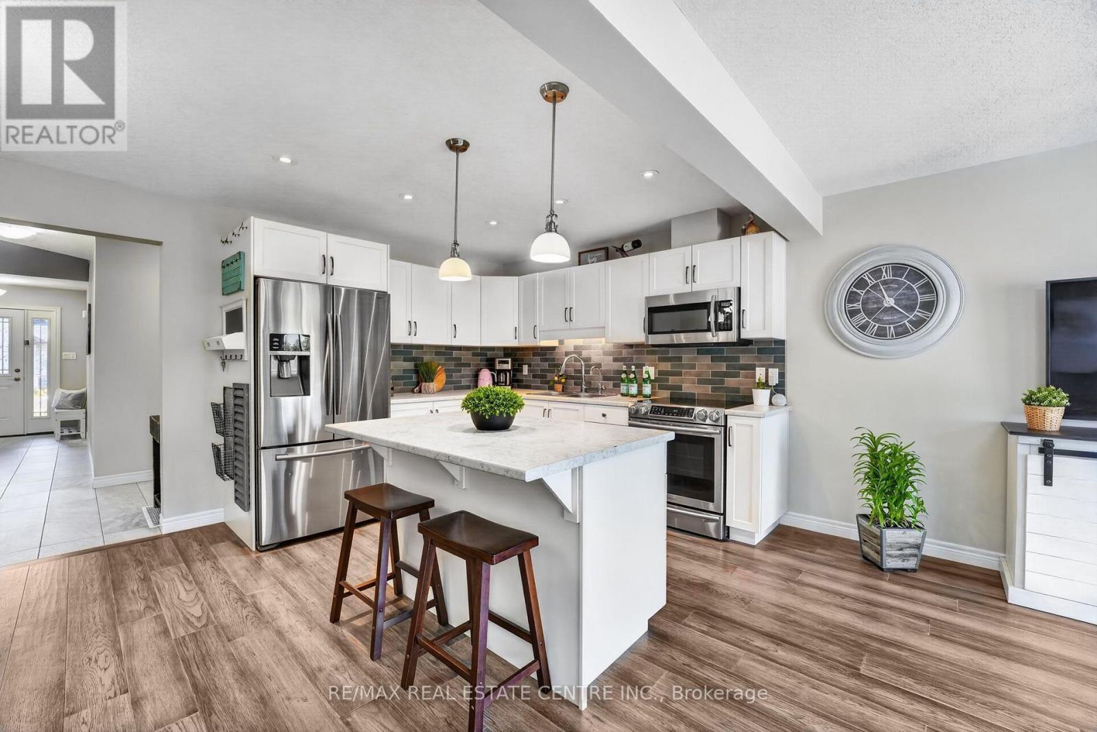 25 Lawson Street, East Luther Grand Valley, Ontario L9W 7P1 - Photo 7 - X13627558