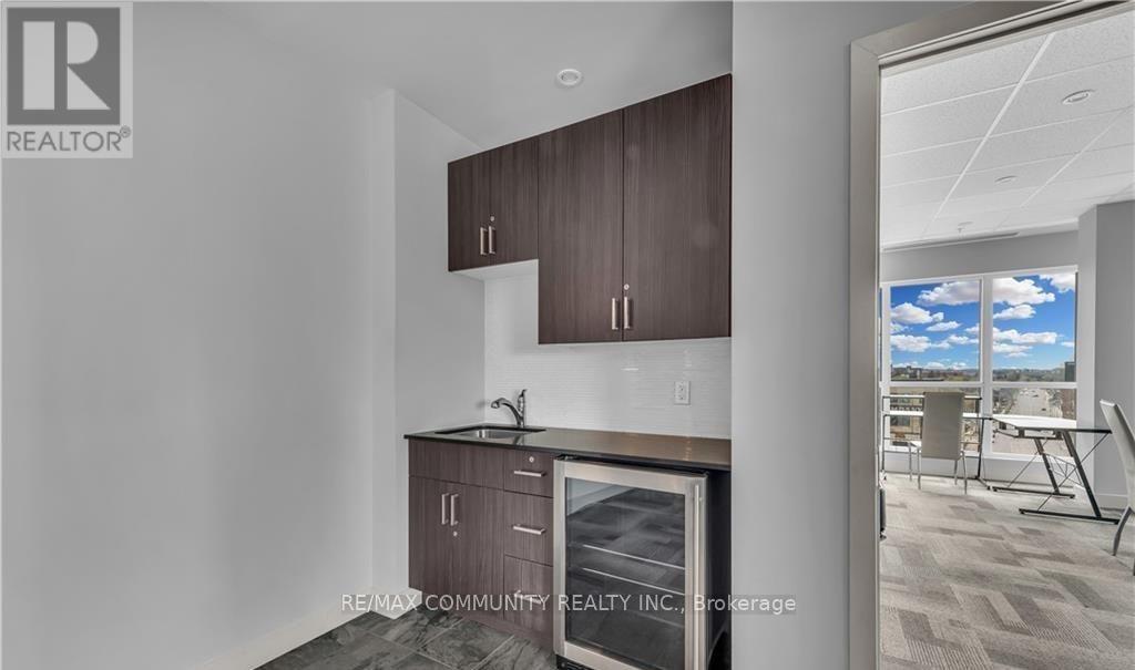 1708 - 1 Victoria Street, Kitchener, Ontario  N2G 0B5 - Photo 26 - X13627612