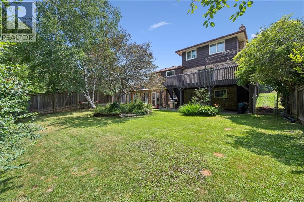 8 Perin Place, Kitchener, Ontario  N2P 1L5 - Photo 40 - 40850357