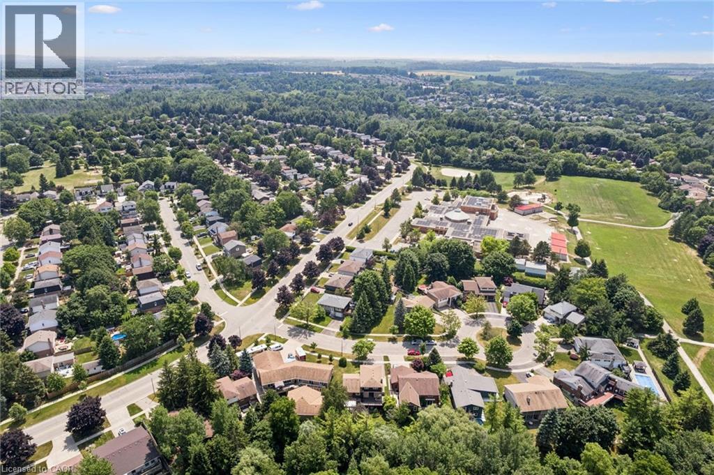 8 Perin Place, Kitchener, Ontario  N2P 1L5 - Photo 46 - 40850357