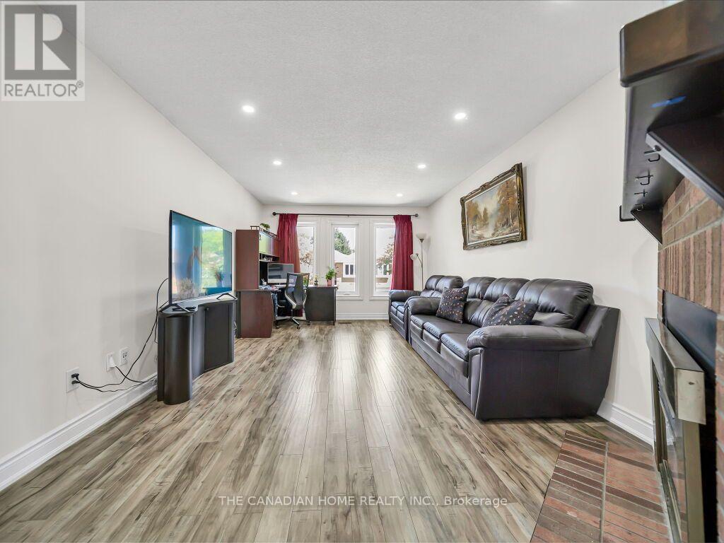 5244 Cinnamon Road, Mississauga, Ontario  L5V 1T3 - Photo 21 - W13590946
