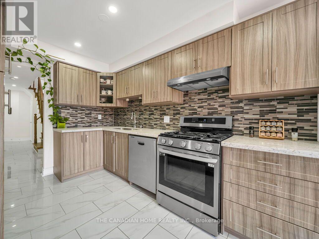 5244 Cinnamon Road, Mississauga, Ontario  L5V 1T3 - Photo 19 - W13590946