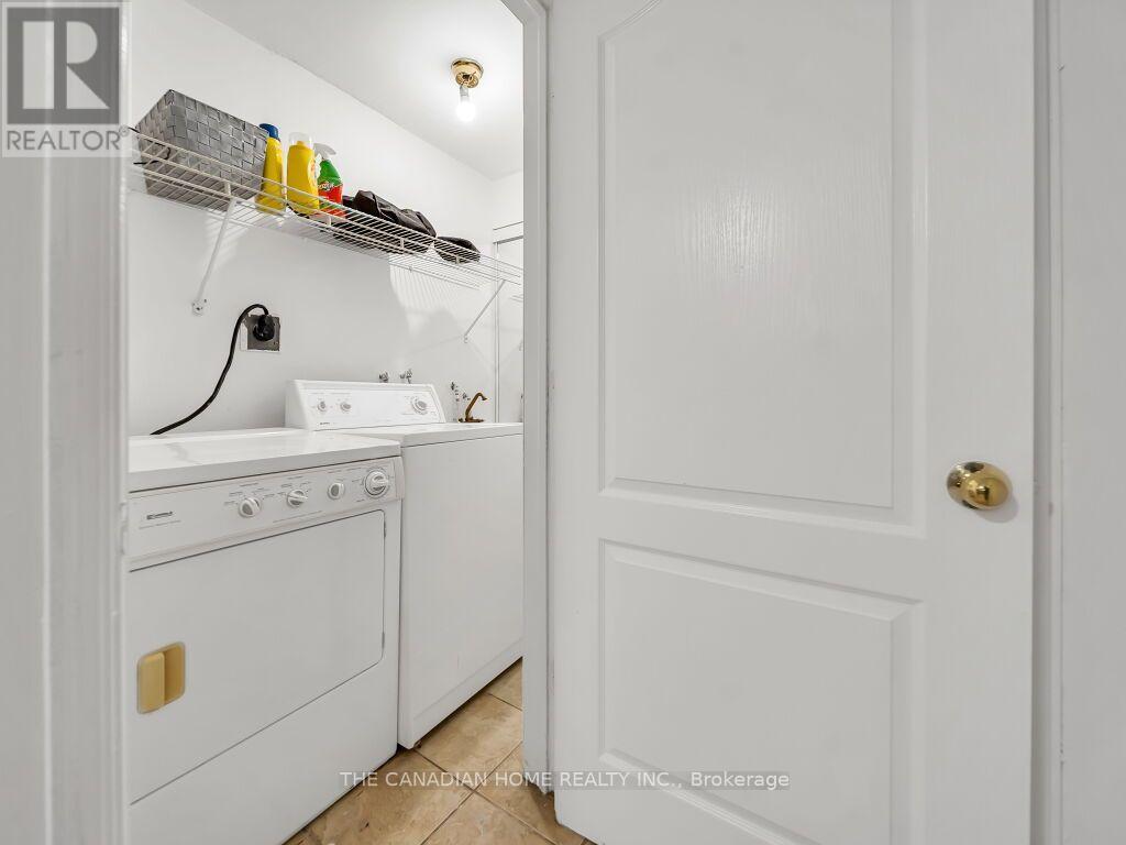 5244 Cinnamon Road, Mississauga, Ontario  L5V 1T3 - Photo 38 - W13590946