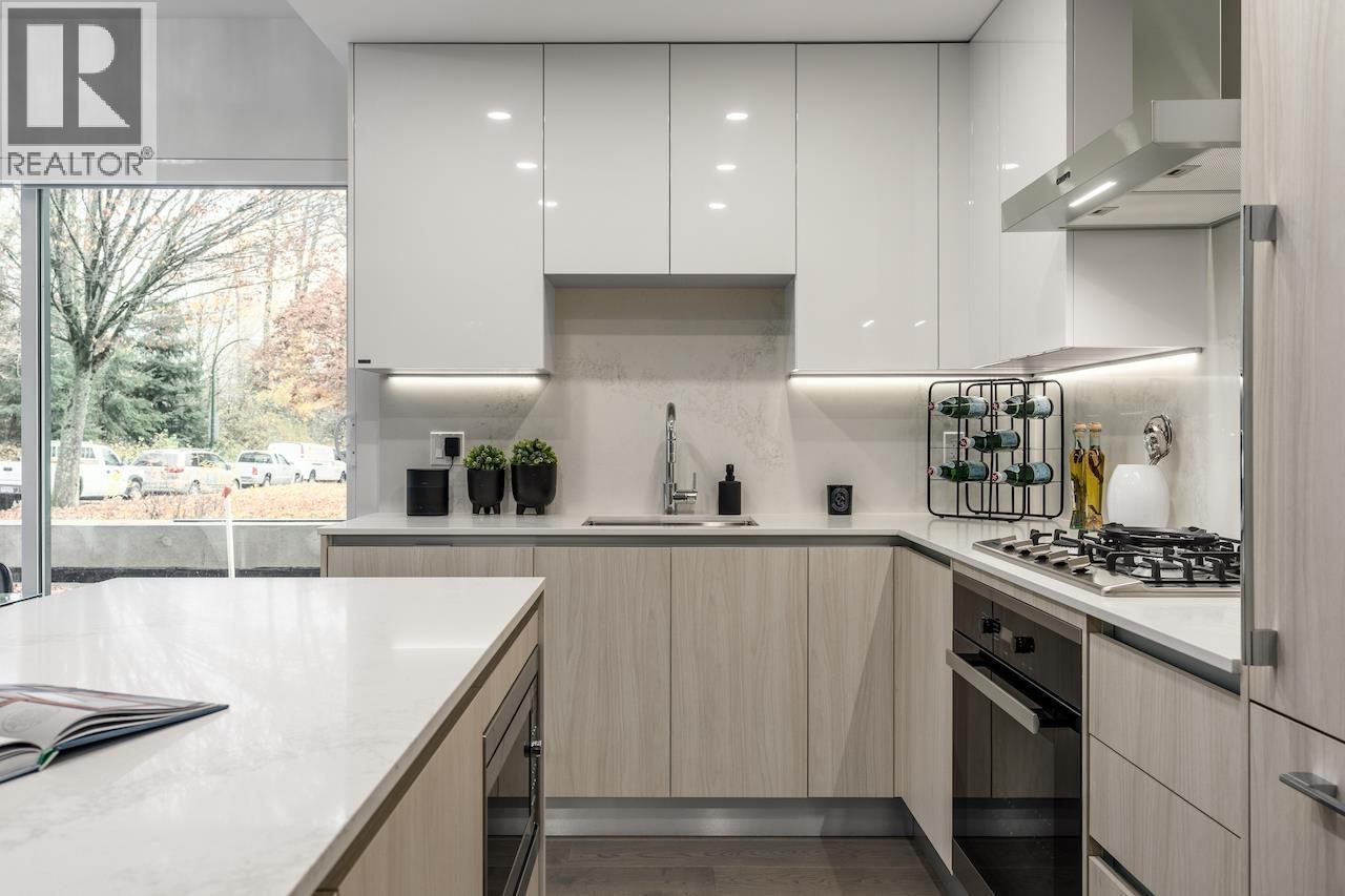 302 488 W 58th Avenue, Vancouver, British Columbia  V5X 1V5 - Photo 12 - R3151377
